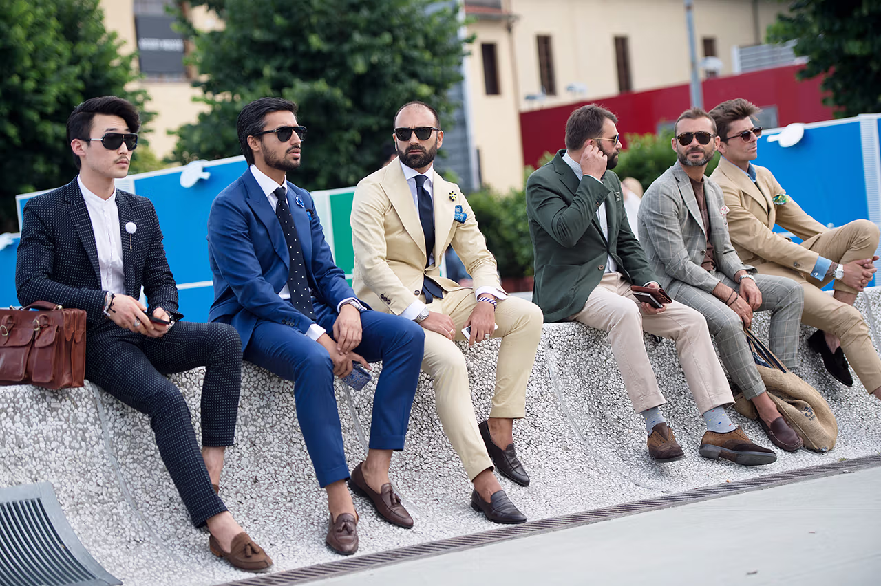 Front Page -Suit Gold Style Shop men occian